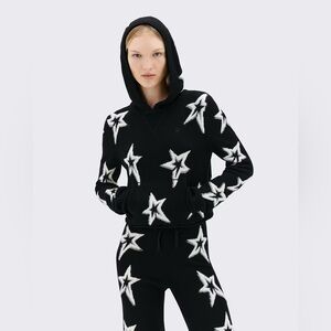 Perfect Moment Star Merino Wool Set